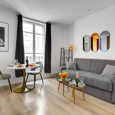 160 Eve - Superbe A * Paris